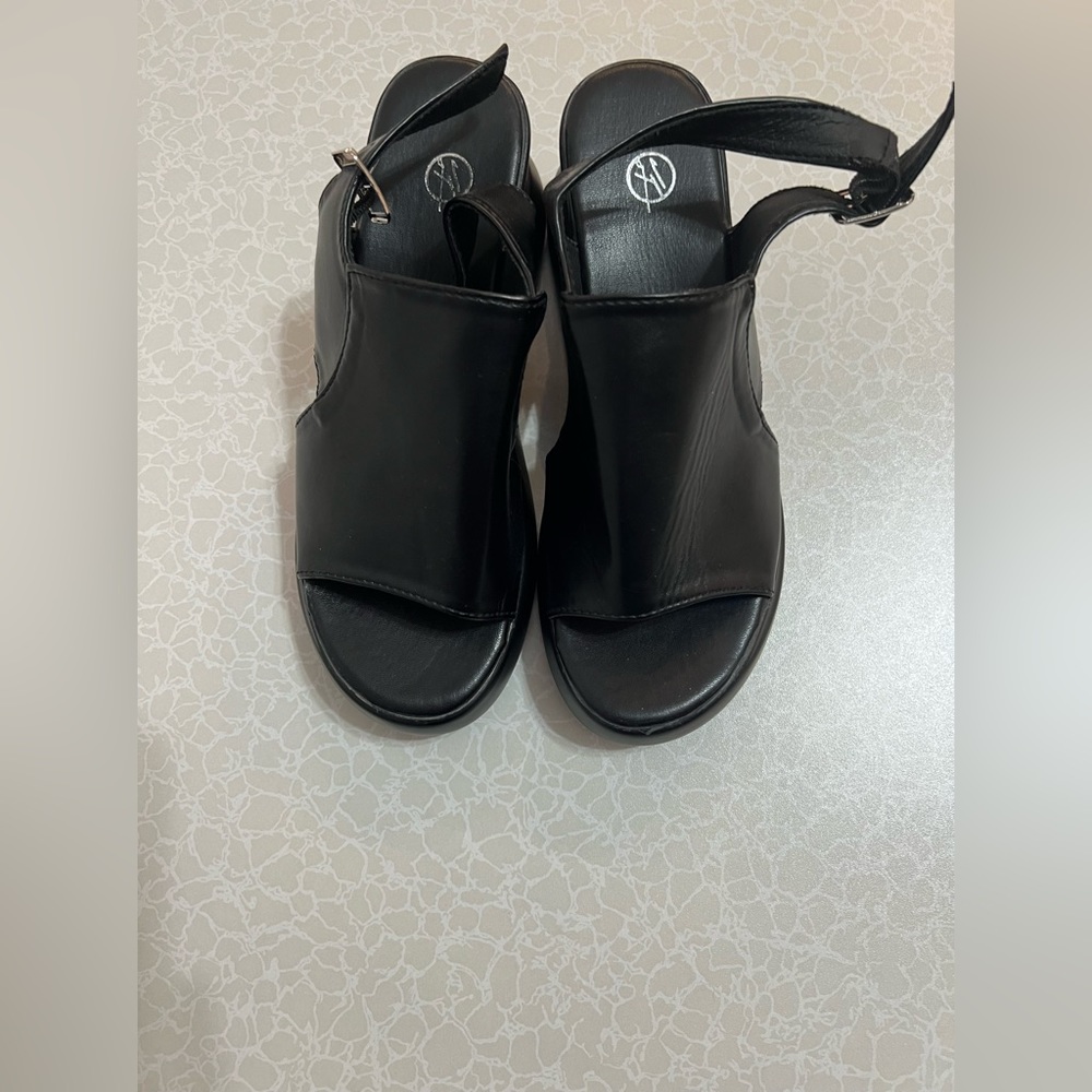 X Casual Sandals with straps & wedged Women Size : 37”